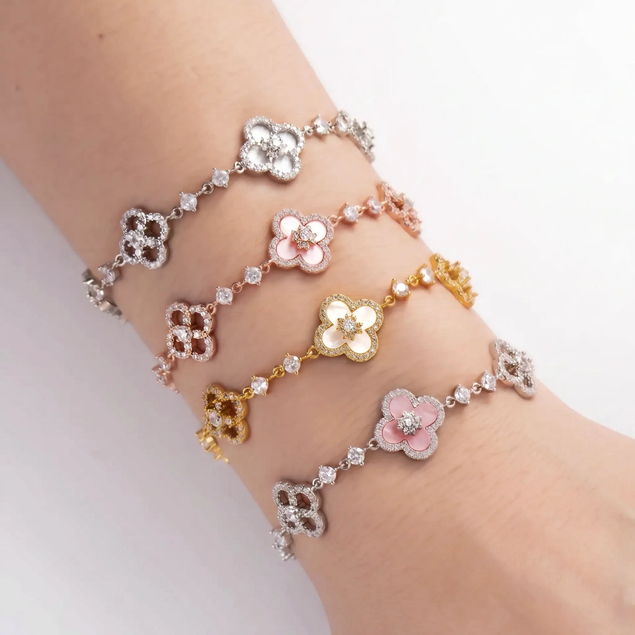 Bracelet "CLOVER BLOOM"